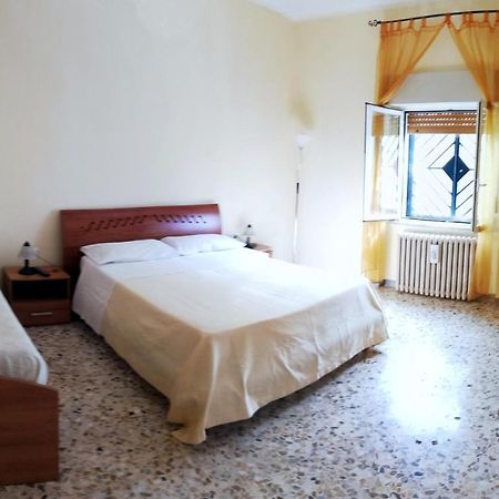 Lucia'S Apartaments Bari Eksteriør billede